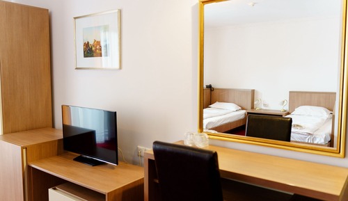 Chambre avec lits jumeaux