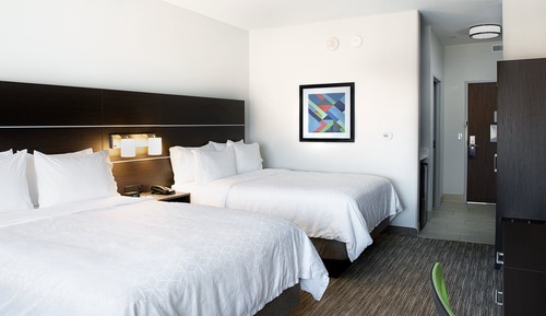 Chambre Standard, 2 grands lits