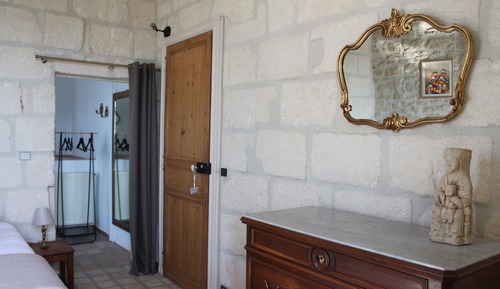 Chambre Double (Camael)
