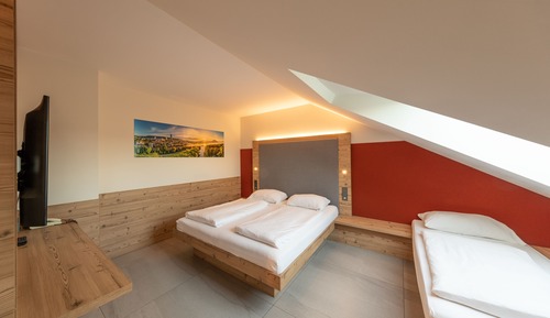 Chambre Quadruple Familiale, vue ville