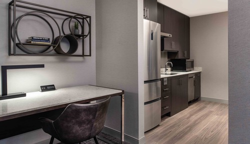 Suite Studio, cuisine