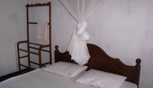 Chambre Double Économique, 1 grand lit, vue jardin