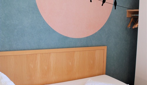 Chambre Simple, 1 grand lit, vue jardin