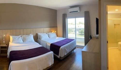 Chambre Quadruple Standard, 2 grands lits