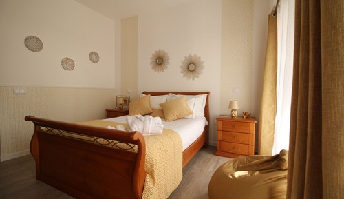 Chambre Double Deluxe, accès piscine, vue montagne (Sun)