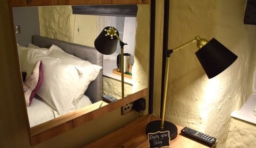 Chambre Simple Confort, salle de bains attenante (The Rabbit Hutch )