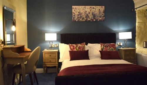 Chambre Double, salle de bains attenante (Puddle Duck)