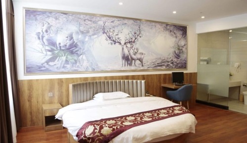 Chambre, 1 très grand lit