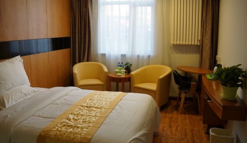 Chambre, 1 très grand lit