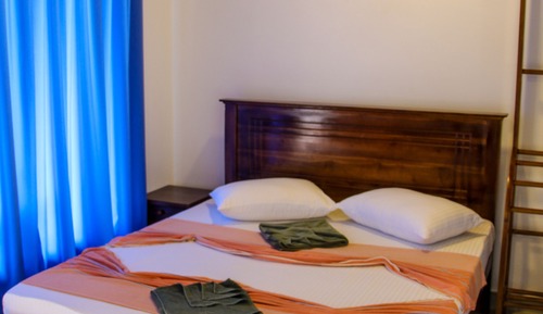 Chambre Triple Économique, 1 chambre, vue fleuve, côté montagne