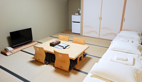 Chambre (303)
