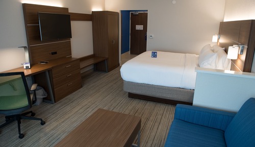 Suite, 1 très grand lit, accessible aux personnes à mobilité réduite (Mobility, Accessible Tub)