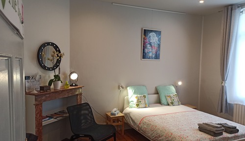 Chambre Double Supérieure (The Scene)