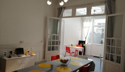 Chambre Simple Classique (The secret Room)