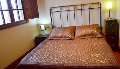Chambre Double ou avec lits jumeaux, salle de bains attenante (Abuhardillada)