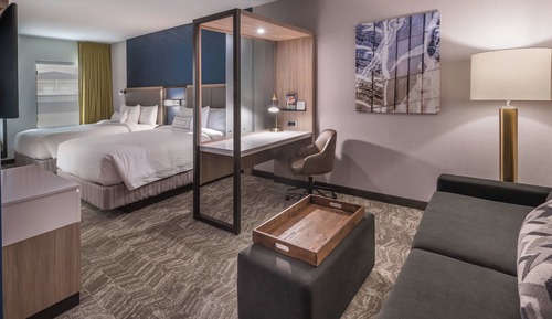 Suite, plusieurs lits (Hearing Accessible)