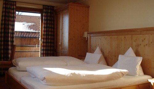 Chambre Double, 1 grand lit, non-fumeurs, vue montagne