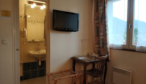 Chambre Simple « Premier », salle de bains attenante