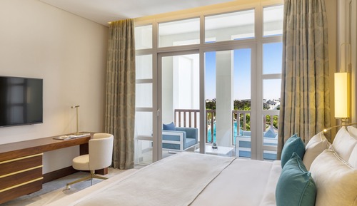 Chambre Deluxe, 1 très grand lit, non-fumeurs, vue piscine (Balcony)