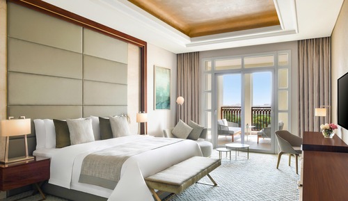 Suite Signature, 1 chambre, non-fumeurs, vue piscine (Balcony)