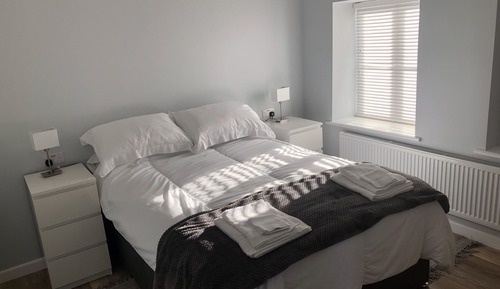 Cottage Deluxe (Blorenge)
