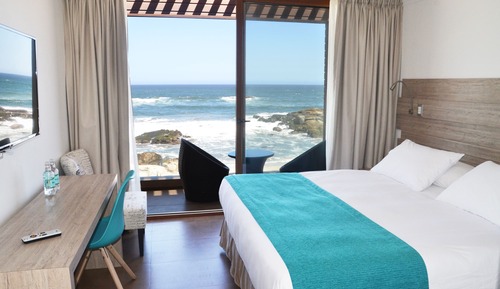 Chambre Double Supérieure, 1 très grand lit, non-fumeurs, vue plage