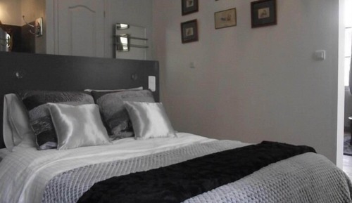 Appartement Premium, salle de bains privée, vue ville (CHAMBORD)