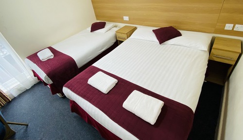 Chambre Triple Standard, plusieurs lits, non-fumeurs, vue ville