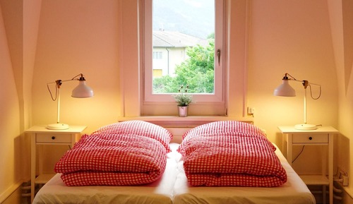 Chambre Double Standard, 1 grand lit, vue montagne