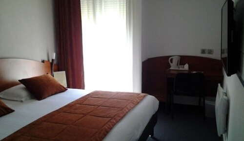 Chambre Confort Double ou avec lits jumeaux