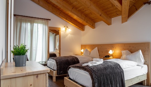 Chambre Quadruple Familiale, vue montagne