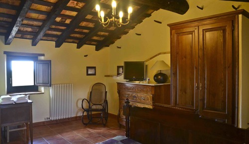 Chambre Double, salle de bains commune (Menta)