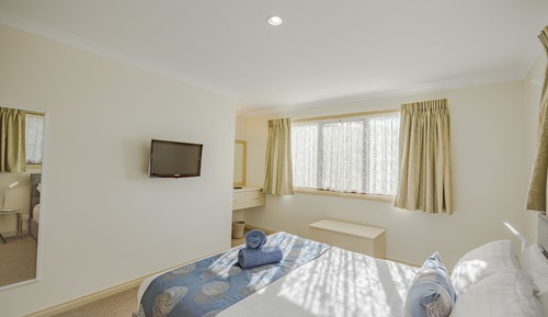 Chambre, plusieurs lits, non-fumeurs, vue baie (Room 26)