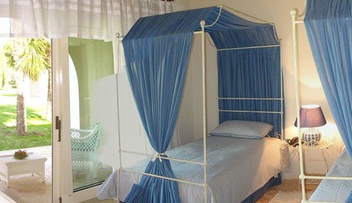 Chambre, 2 lits une place, vue jardin