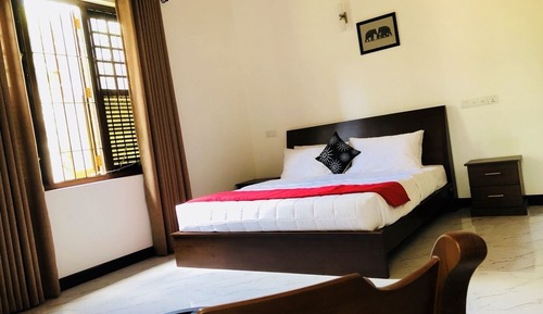 Chambre Deluxe Double ou avec lits jumeaux, 1 très grand lit