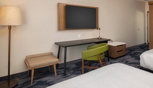 Chambre, 1 très grand lit (Mobility/Hearing Access, Roll-In Shwr)