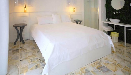 Chambre Double Deluxe (Baudelaire)