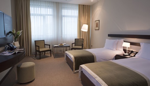 Chambre Supérieure avec lits jumeaux