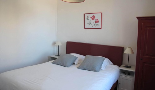 Chambre Double Standard, salle de bains attenante (6)