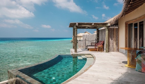 Villa, vue piscine, sur l'eau (Pool, Club Benefits)
