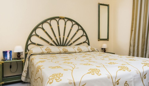 Chambre Familiale, 1 chambre, coin cuisine, rez-de-chaussée