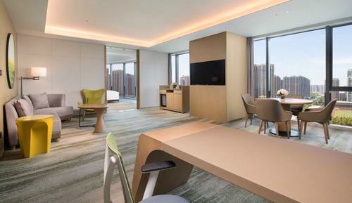 Suite, 1 très grand lit (High Floor)