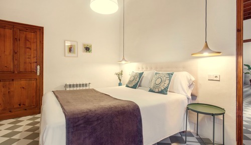 Chambre Économique, 1 grand lit, accessible aux personnes à mobilité réduite, vue ville