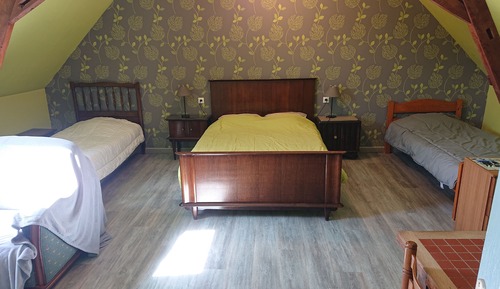 Chambre Familiale (Orchidée)