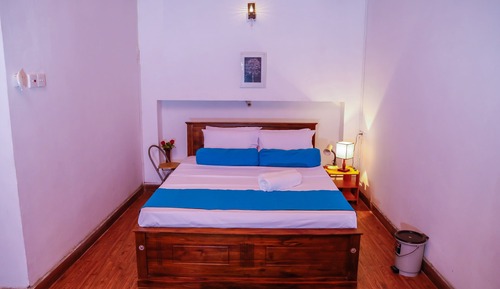 Chambre Supérieure, 1 lit double, non-fumeurs, vue jardin