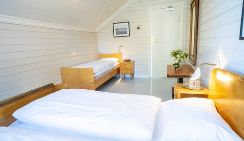 Chambre Triple, salle de bains commune