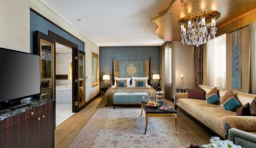 Deluxe Room with Jacuzzi