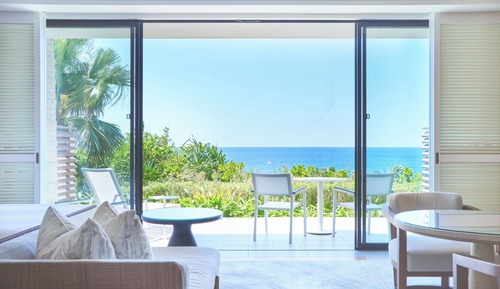 Chambre (Deluxe Ocean View Sunset Wing Triple)