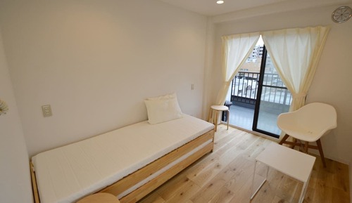 Chambre Simple (A503)