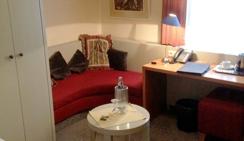 Chambre Simple, salle de bains privée